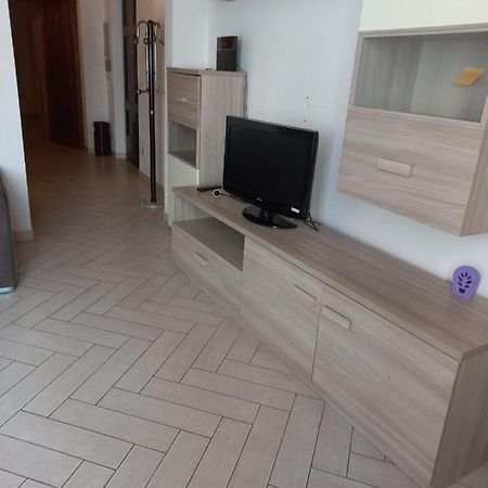 Appartamento Accogliente/Nuovo Livorno Luaran gambar